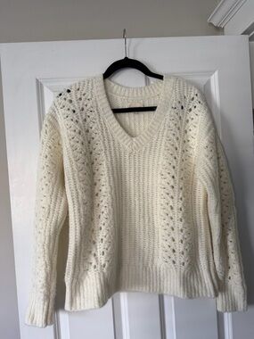 Lucky Brand Cream V-Neck Cable & Lace Knit Sweater